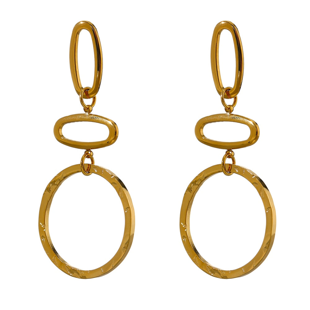 Linear Linked Circles Earrings - Silk Twigs