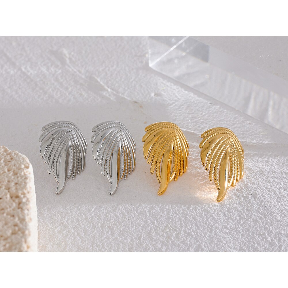 Sculpted Leaf Stud Earrings - Silk Twigs