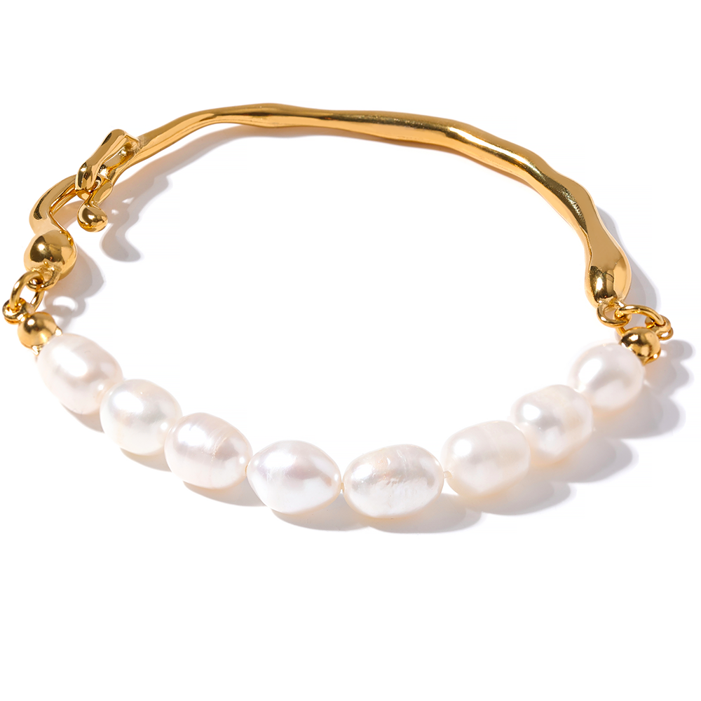 Luxury Freshwater Pearls Bracelet - Silk Twigs