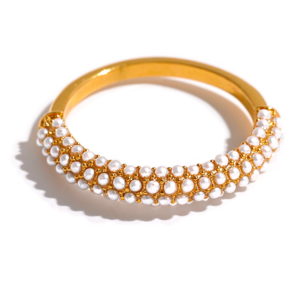 Elegant Simulated Pearls Ring - Silk Twigs